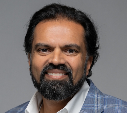 Kamran Kahn, Altria Group